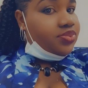 Meet your Posher, Christelle